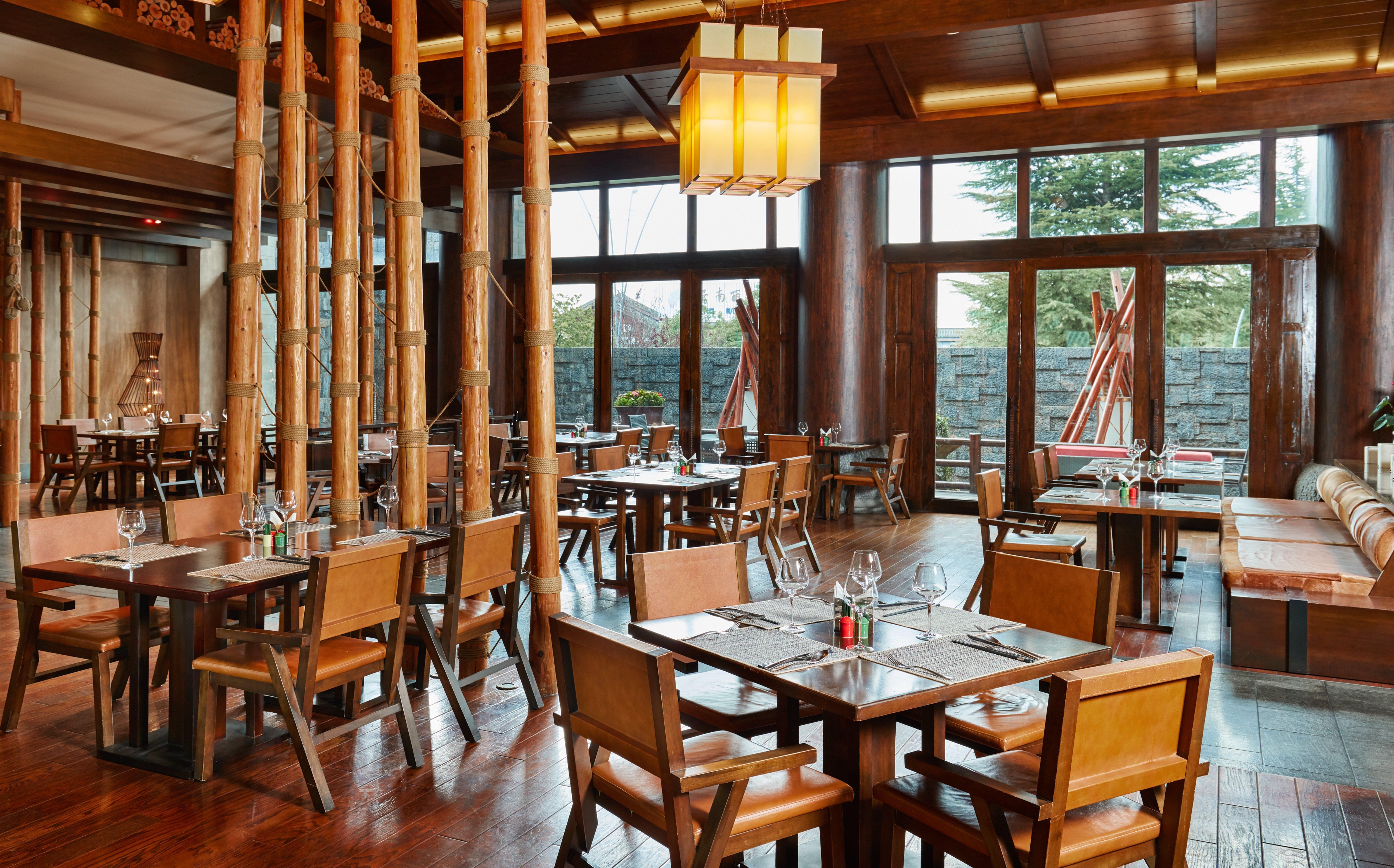 InterContinental Lijiang Ancient Town Resort, an IHG Hotel Buitenkant foto