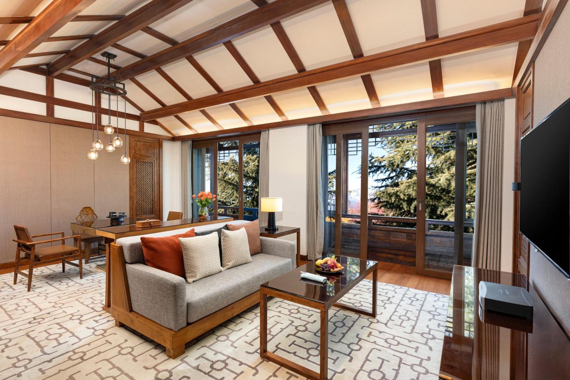 InterContinental Lijiang Ancient Town Resort, an IHG Hotel Buitenkant foto