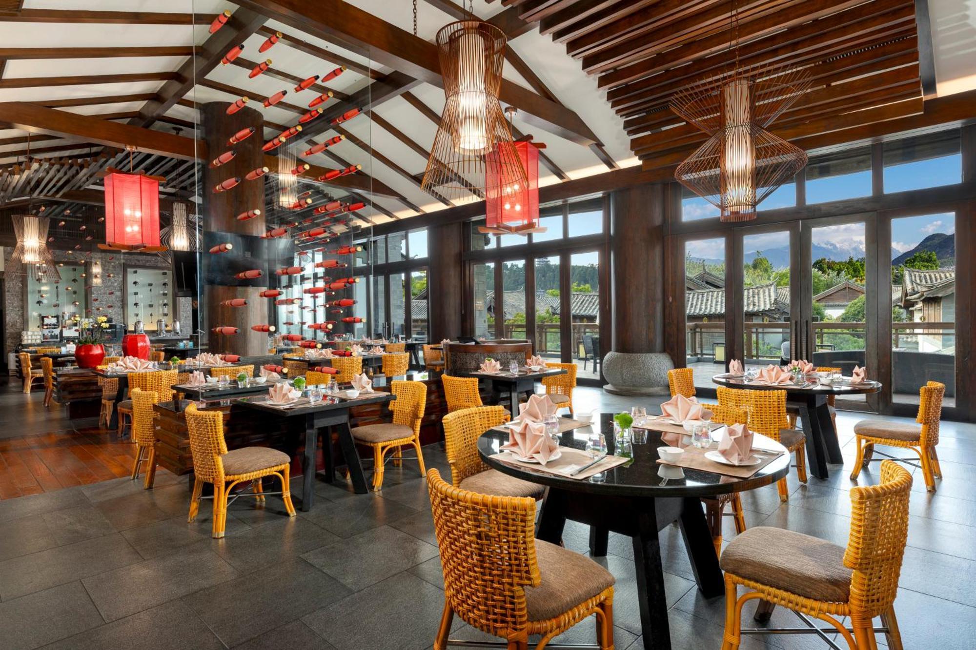 InterContinental Lijiang Ancient Town Resort, an IHG Hotel Buitenkant foto