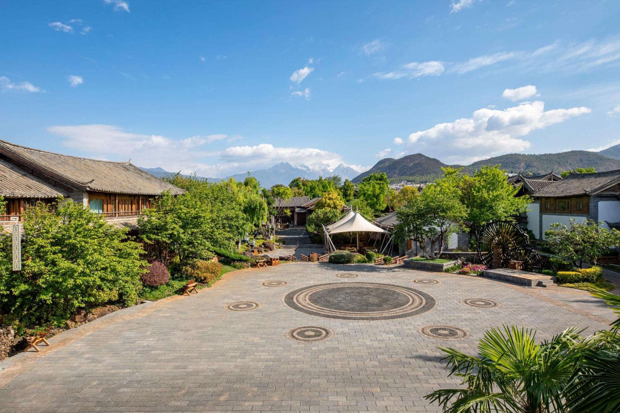 InterContinental Lijiang Ancient Town Resort, an IHG Hotel Buitenkant foto