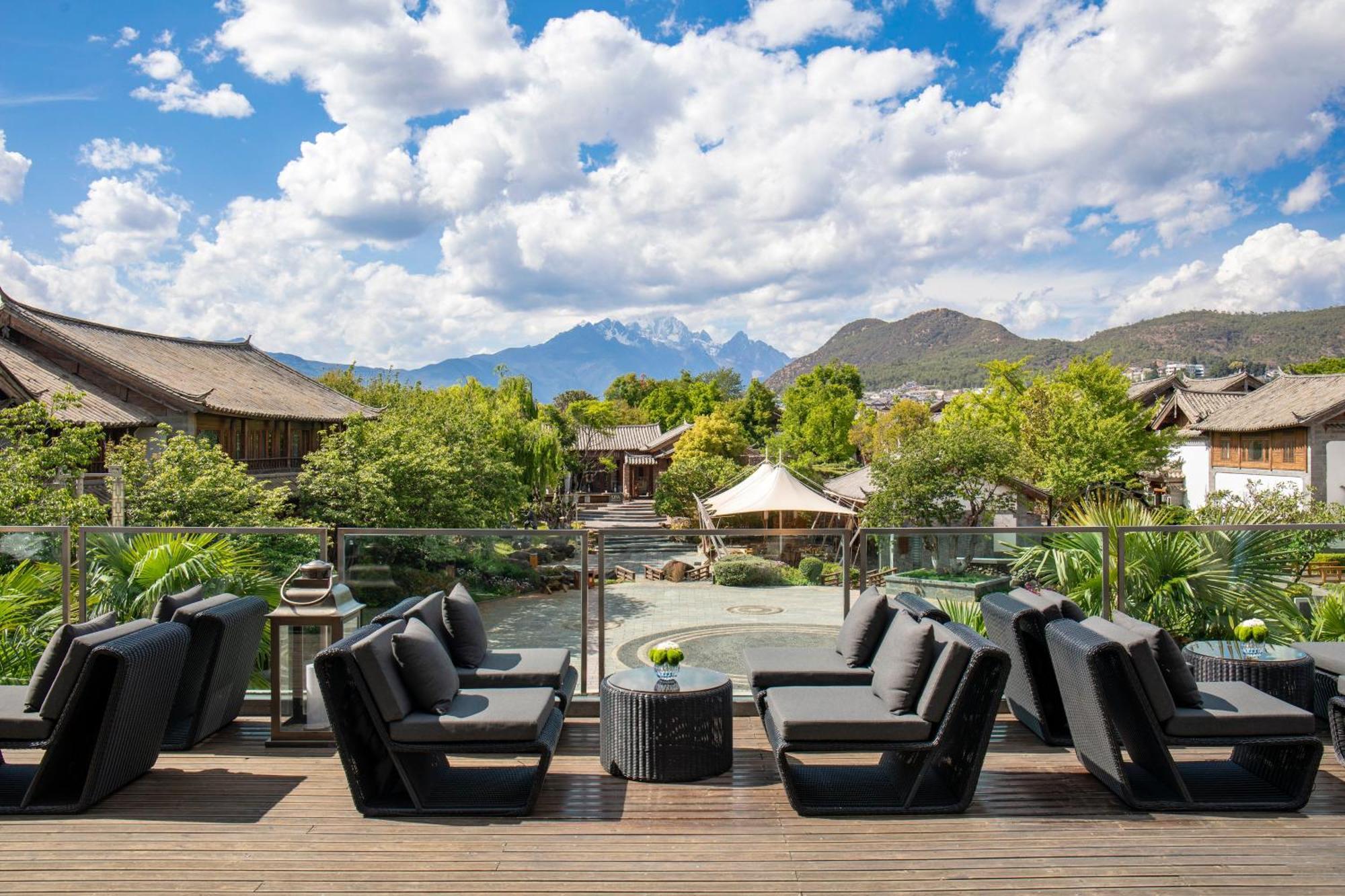 InterContinental Lijiang Ancient Town Resort, an IHG Hotel Buitenkant foto