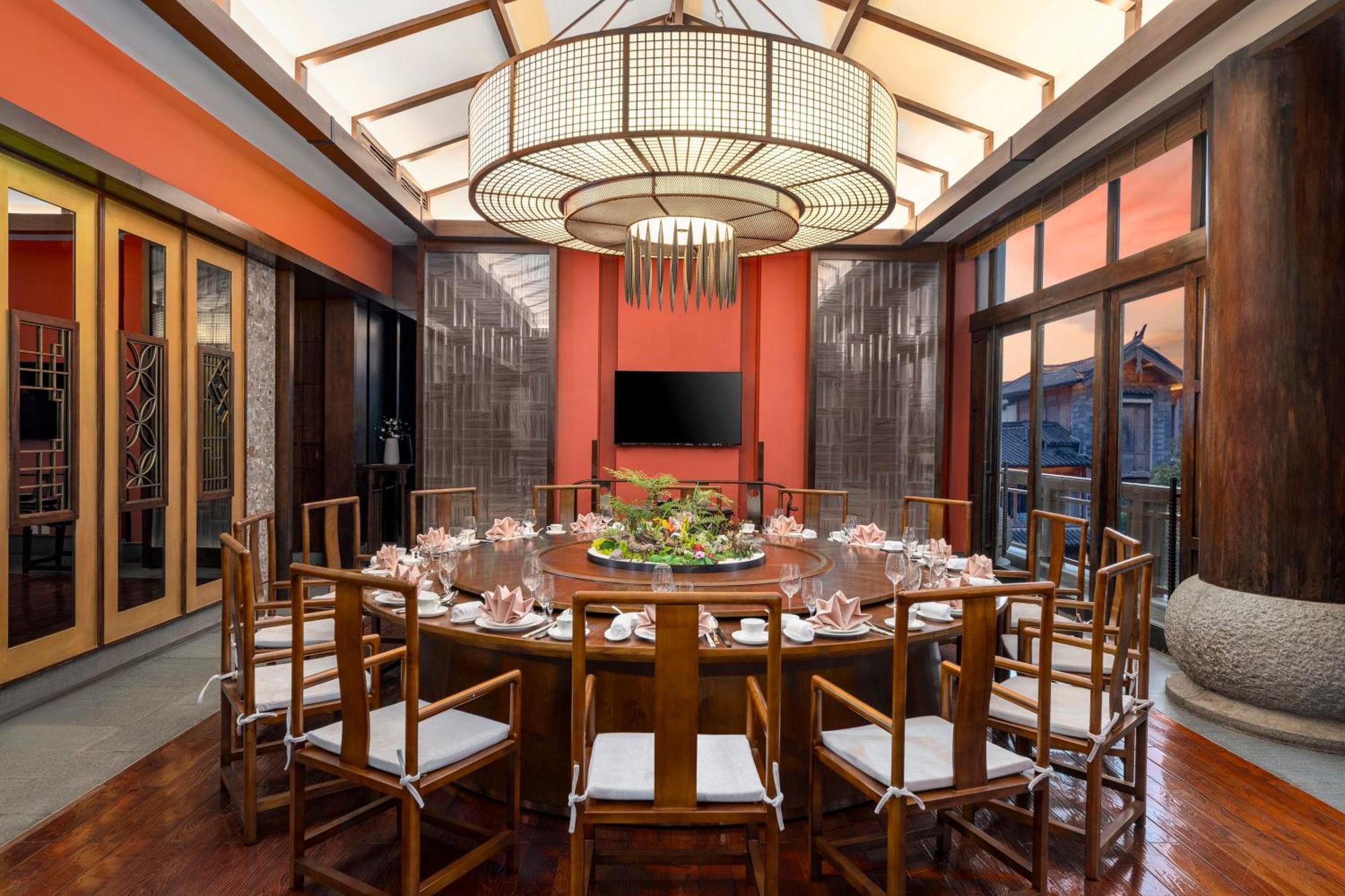 InterContinental Lijiang Ancient Town Resort, an IHG Hotel Buitenkant foto