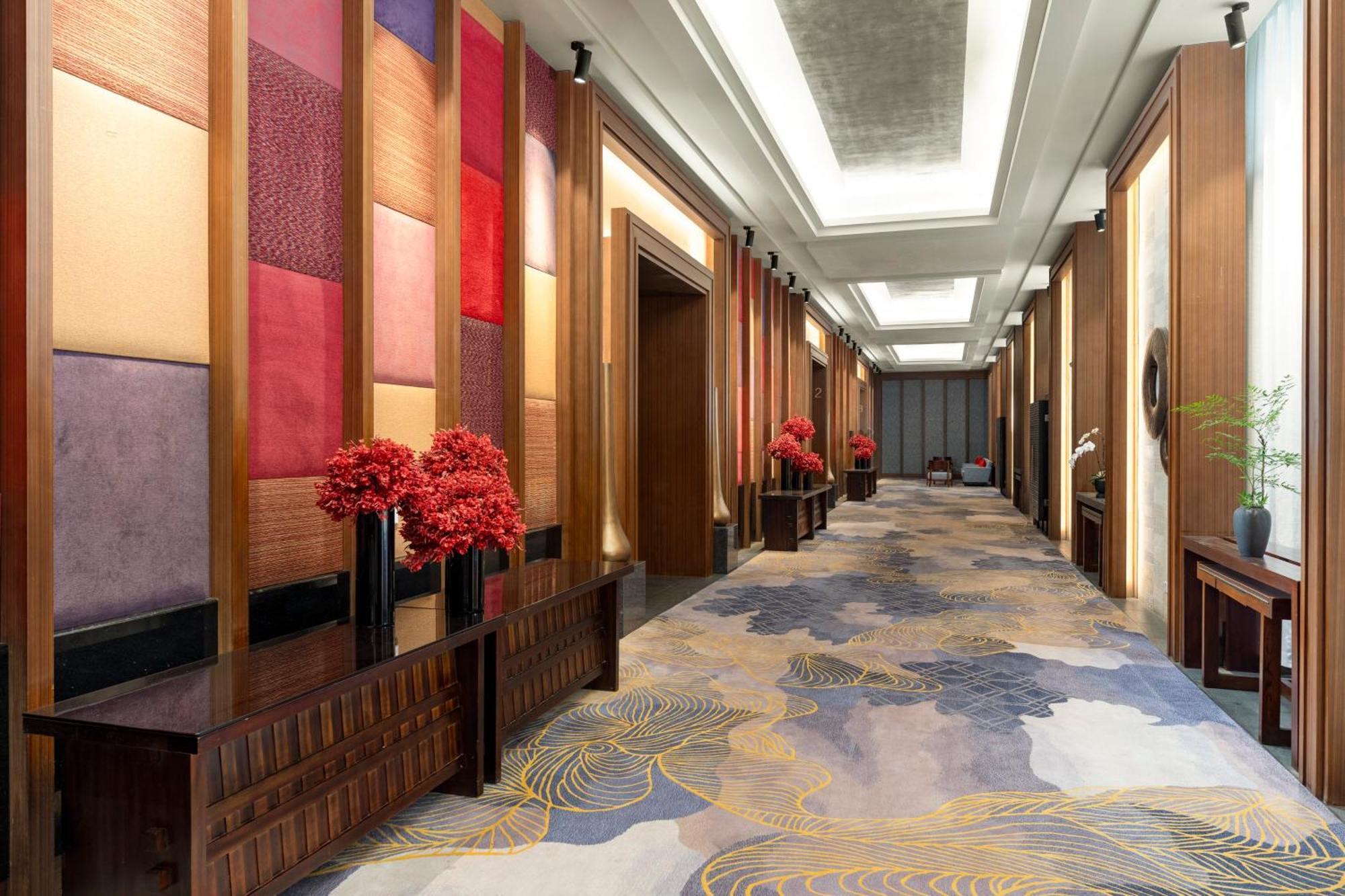 InterContinental Lijiang Ancient Town Resort, an IHG Hotel Buitenkant foto