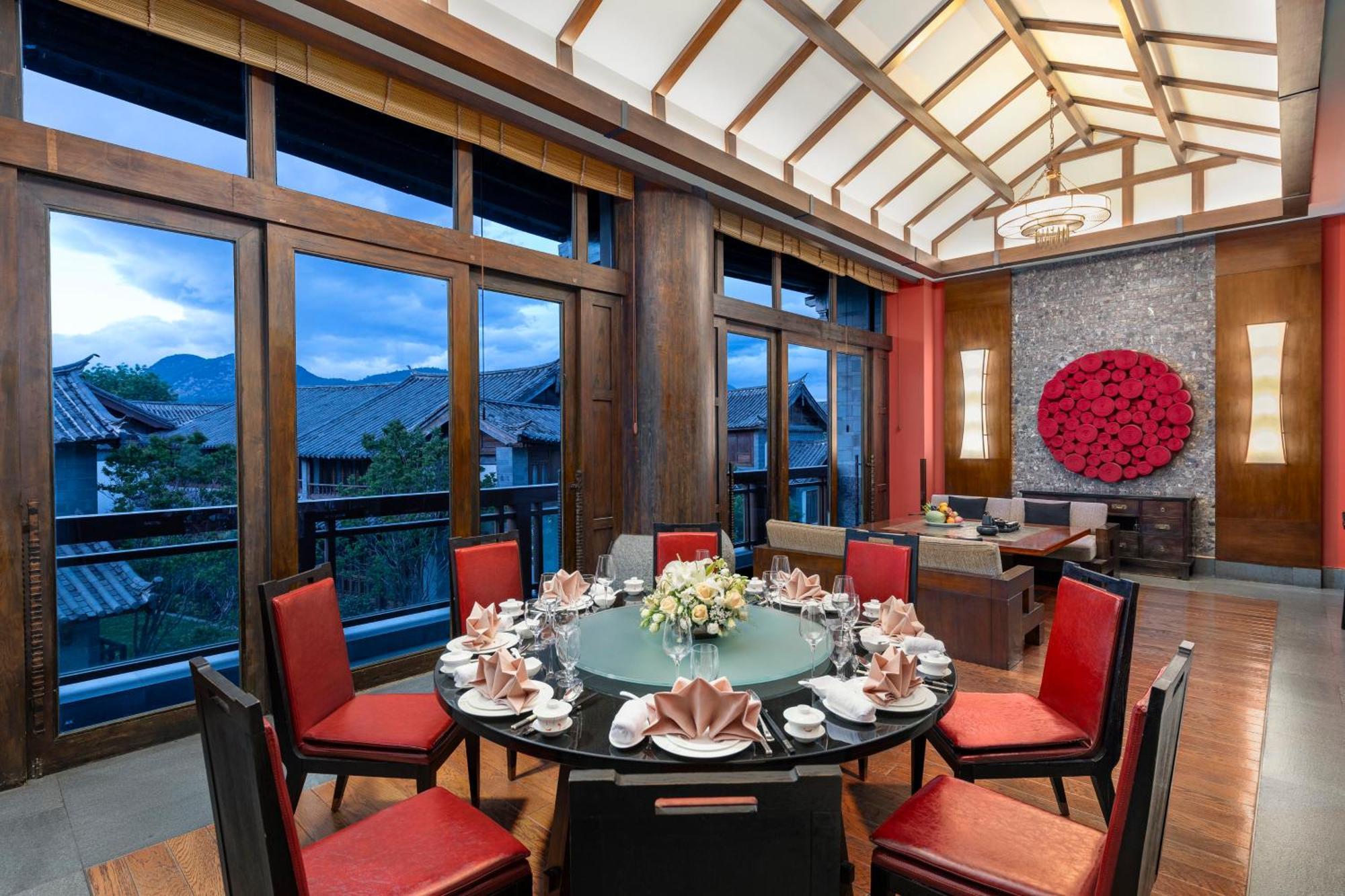 InterContinental Lijiang Ancient Town Resort, an IHG Hotel Buitenkant foto