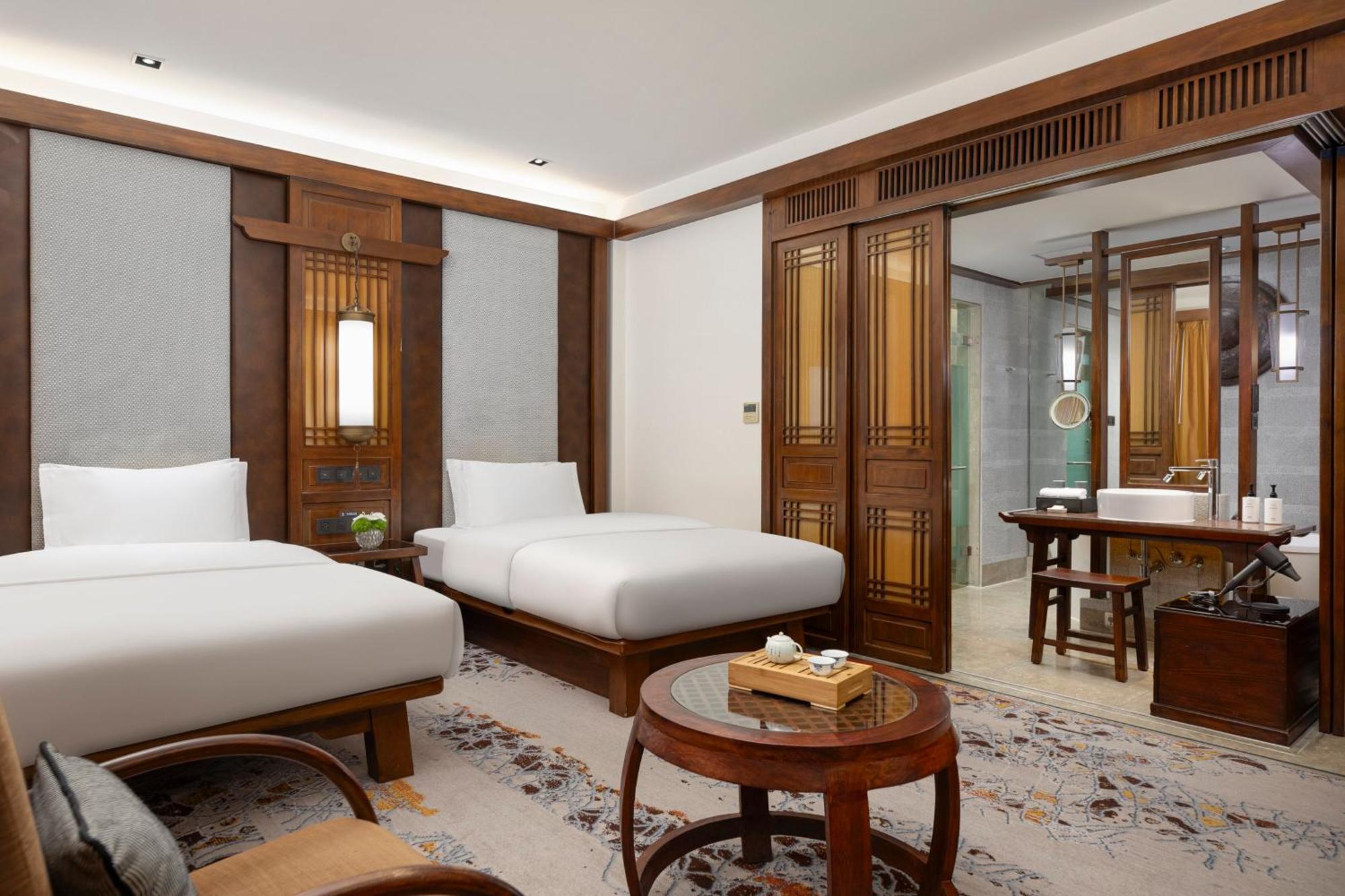 InterContinental Lijiang Ancient Town Resort, an IHG Hotel Buitenkant foto