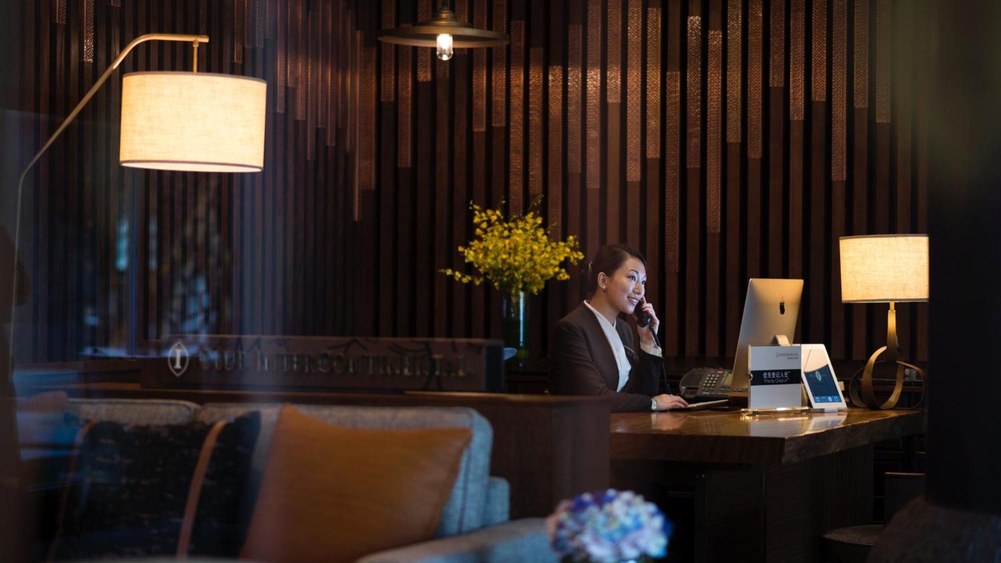 InterContinental Lijiang Ancient Town Resort, an IHG Hotel Buitenkant foto