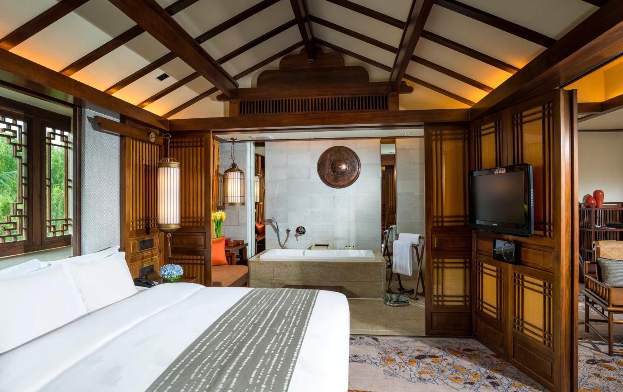 InterContinental Lijiang Ancient Town Resort, an IHG Hotel Buitenkant foto