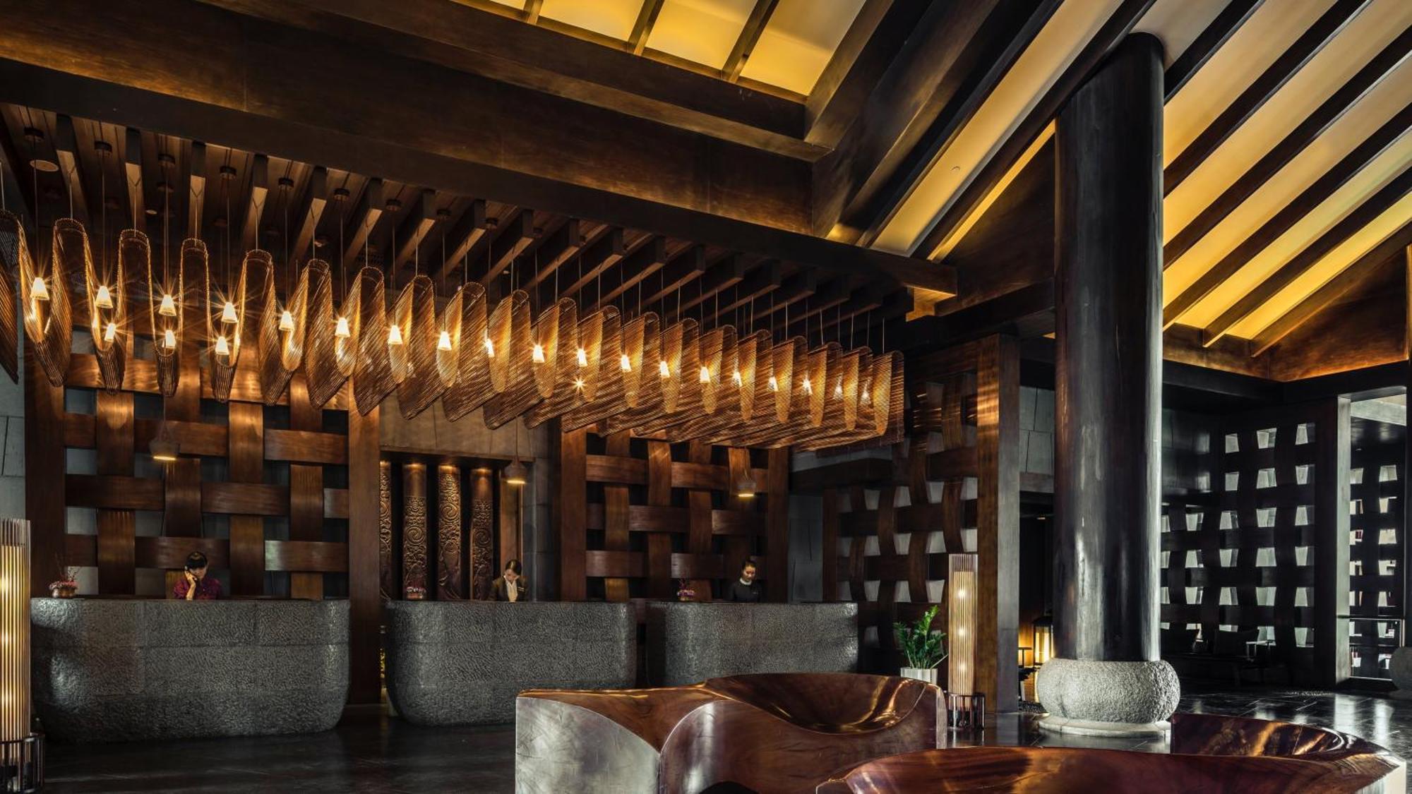 InterContinental Lijiang Ancient Town Resort, an IHG Hotel Buitenkant foto